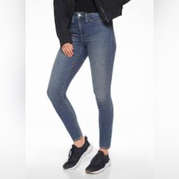Athleta SCULPTEK™ SKINNY JEAN AZURE WASH Size 6. - Picture 1 of 8